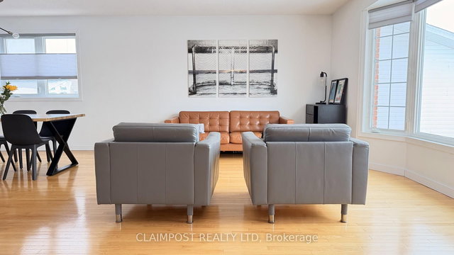 203 Malette Crescent