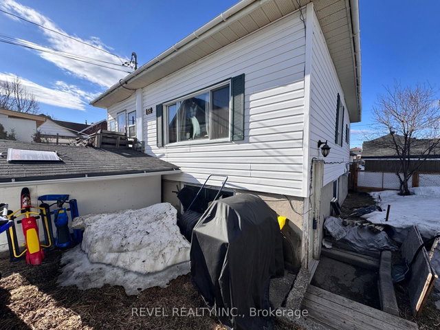 132 Bruce Avenue