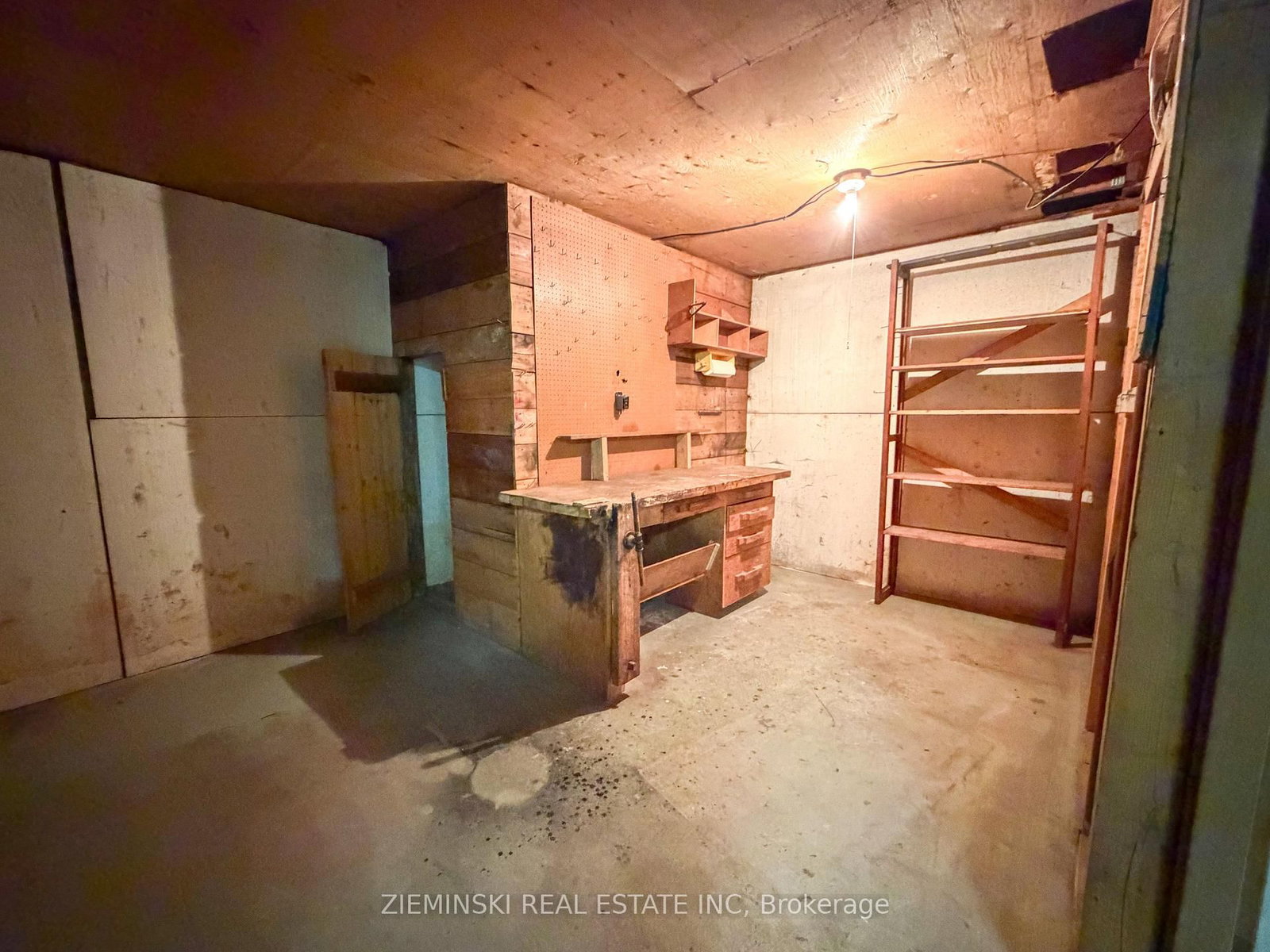 Listing Image 20