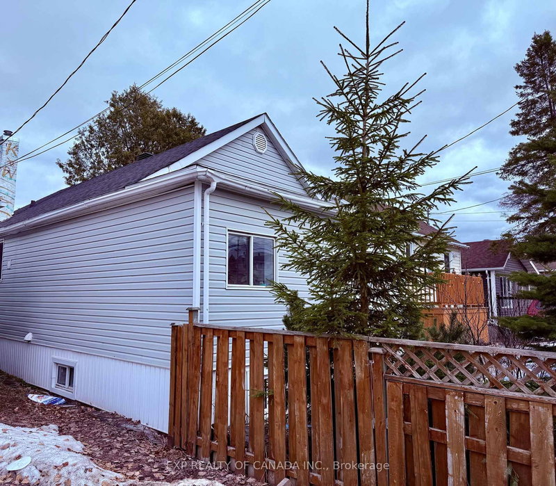 156 Cameron St N, Timmins, P4N 5B7 | Image 2