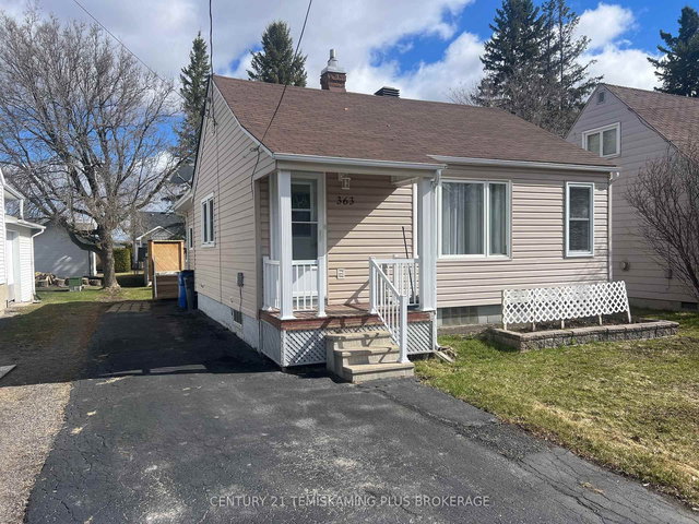 363 Broadwood Avenue W