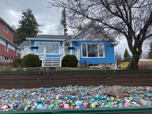 754 Latchford Street