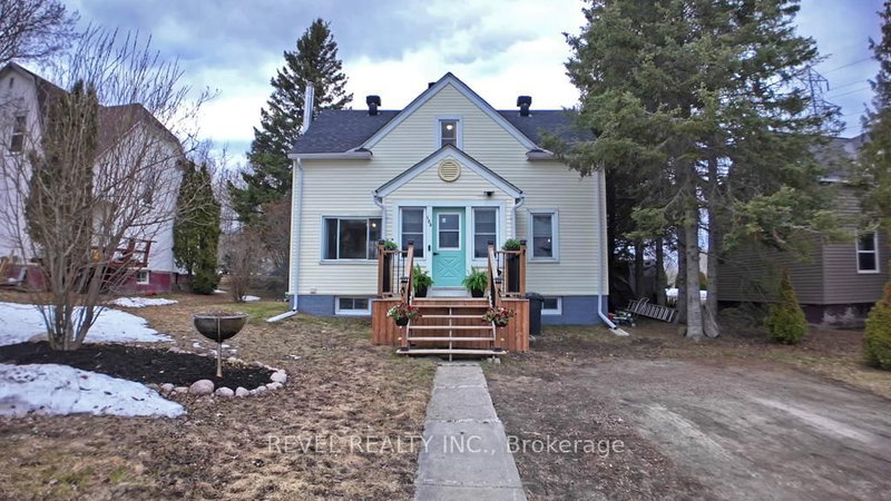 home for sale on 106 Devonshire Avenue
