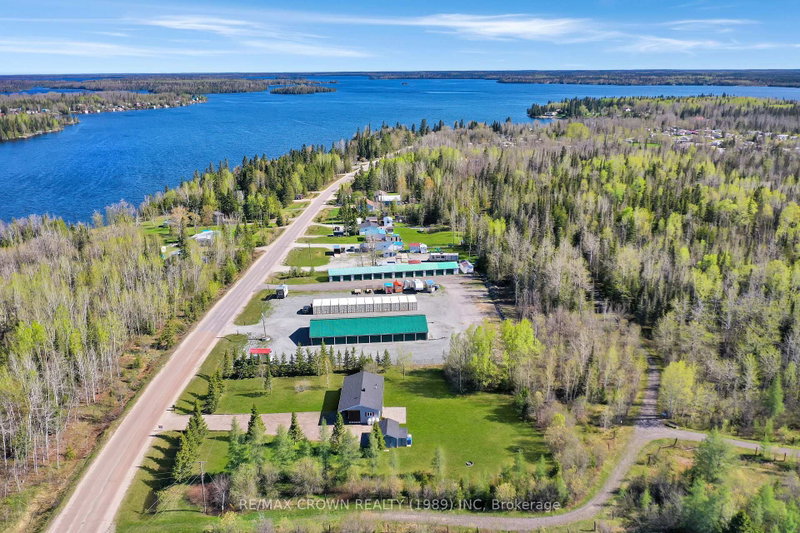 Moonbeam - 48 Remi Lake Road