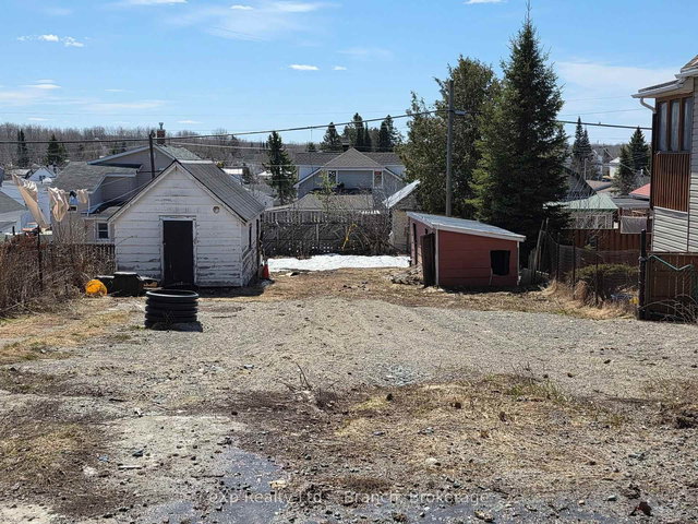 17 Mckelvie Avenue