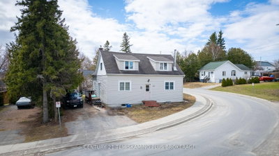 512 Probyn Street