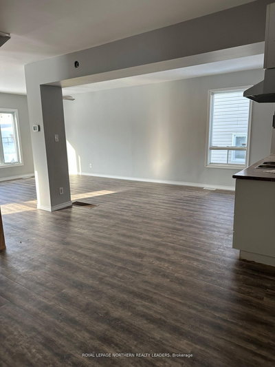 142 Kent Avenue — photo 4