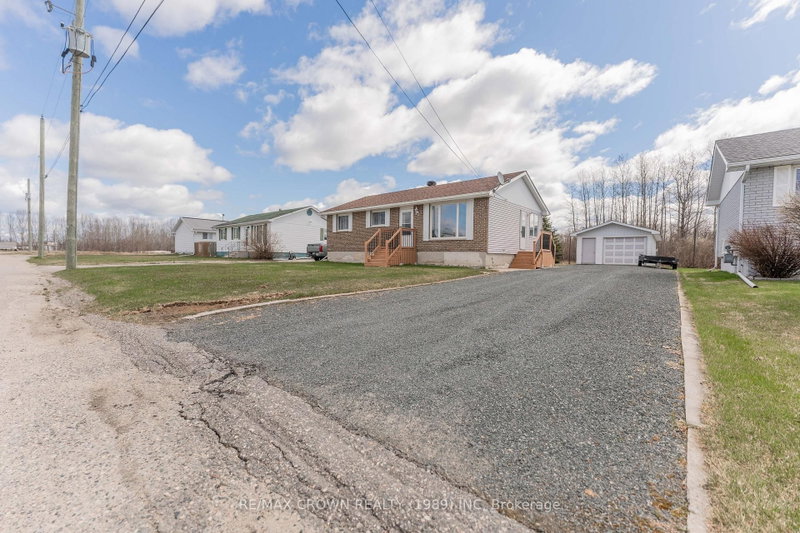 home for sale on 47 Breton Crescent