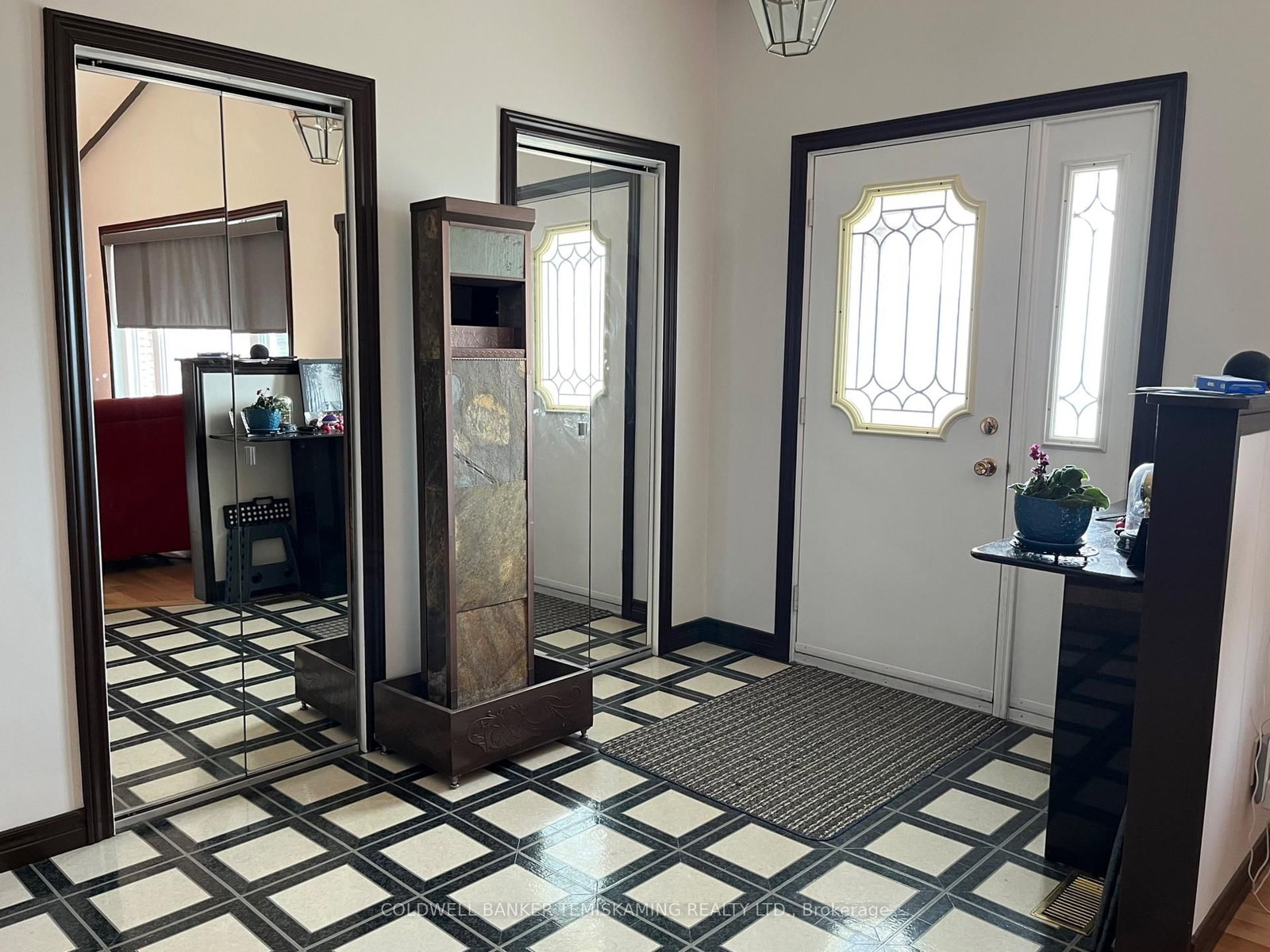 8 Michael Street • Englehart, ON photo 6