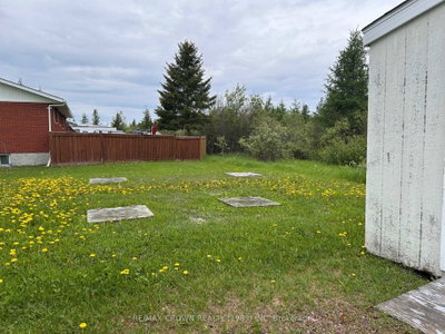 348 Government Road W — more photos