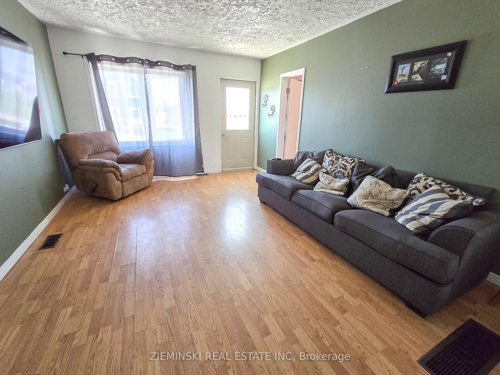 554 James Street • Iroquois Falls, ON photo 4