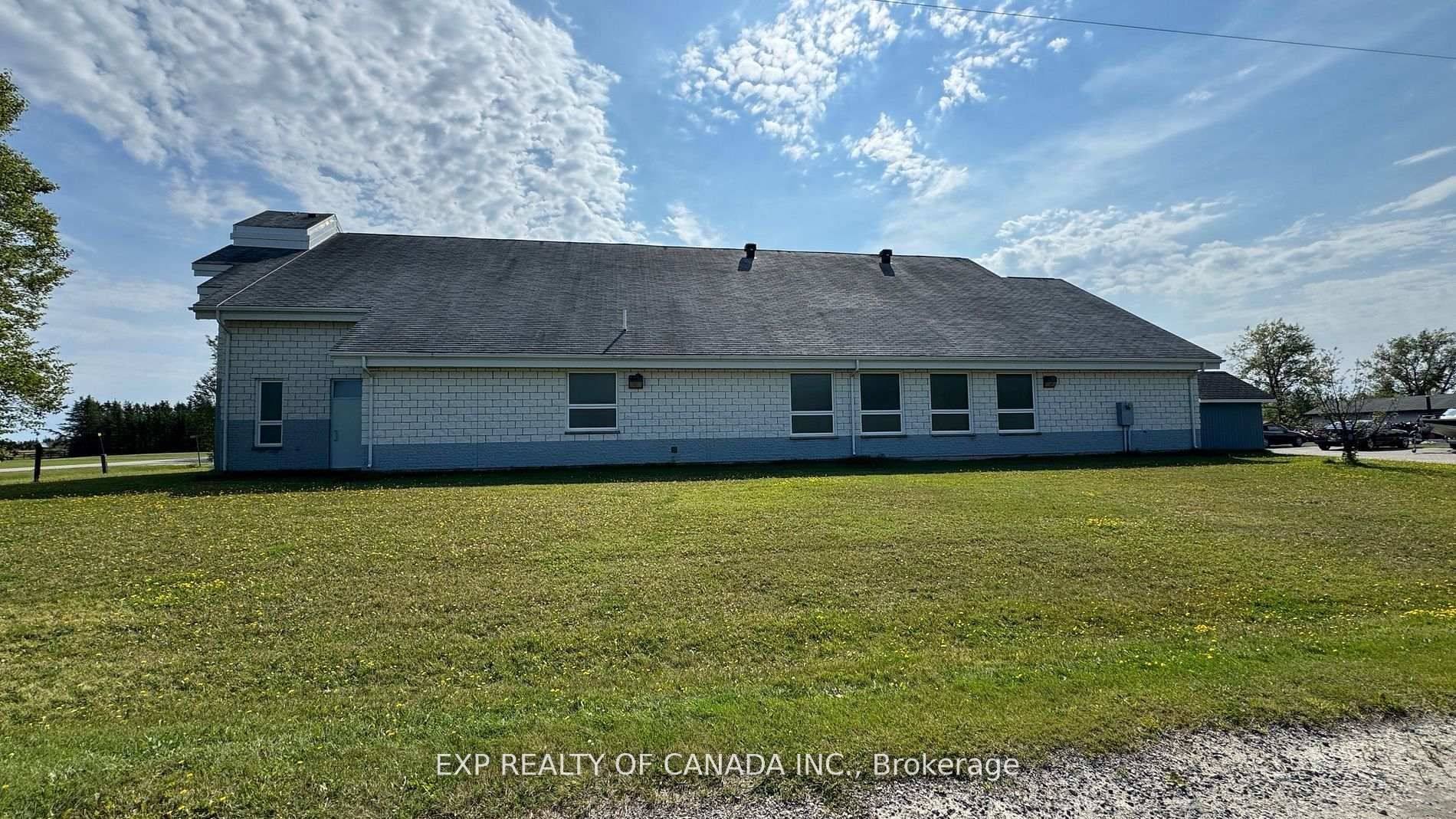 2323 Genier Road