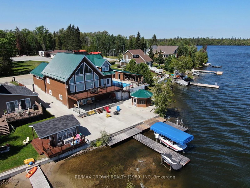 Moonbeam - 177 Lefebvre Peninsula Road