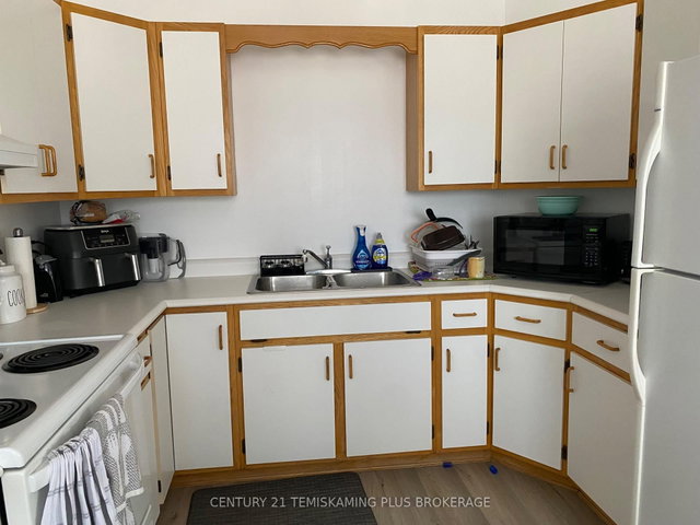 222 Whitewood Avenue