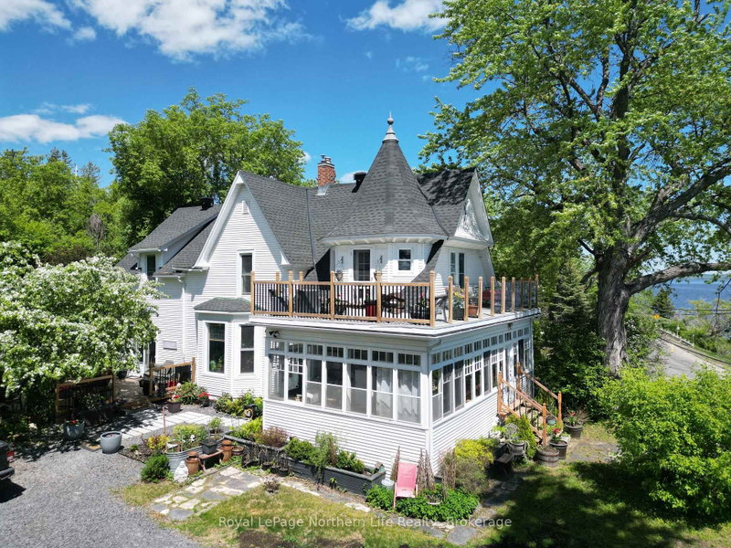 758 Lake Shore Road