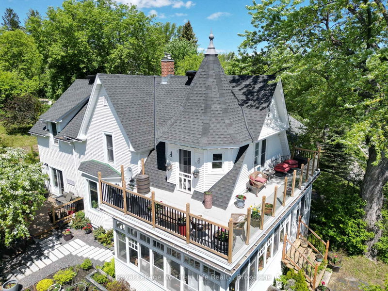 758 Lake Shore Road
