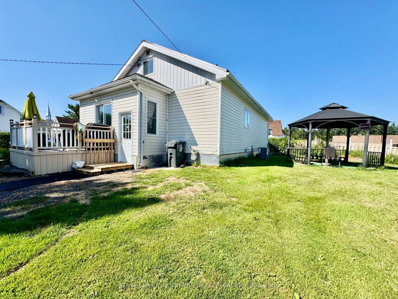 837 Denning Street