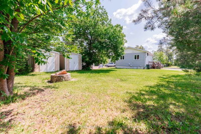 Unit Moonbeam — 200 Lefebvre Peninsula Road — photo 5