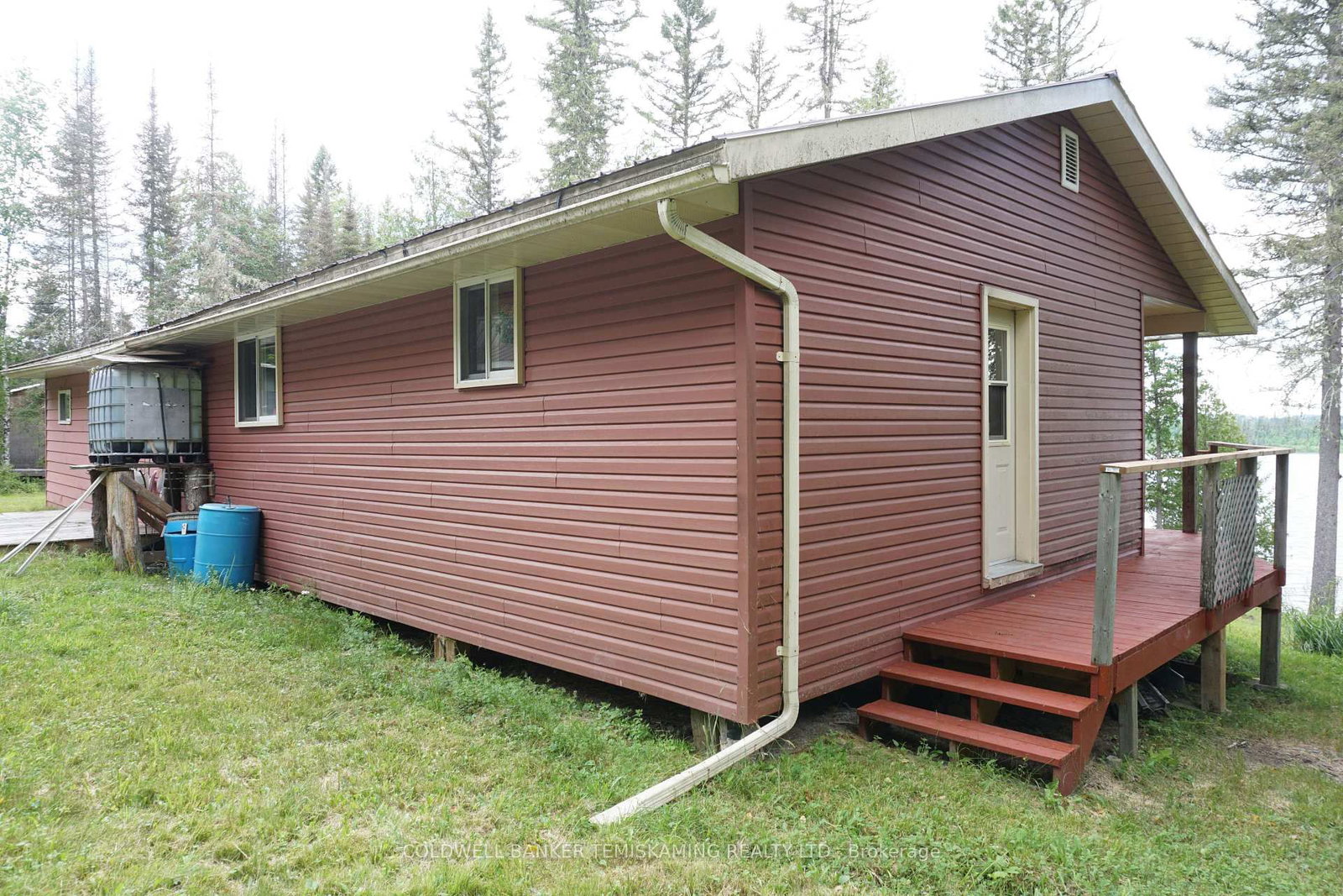PCl 21422 Skeleton Lake • Englehart, ON photo 9