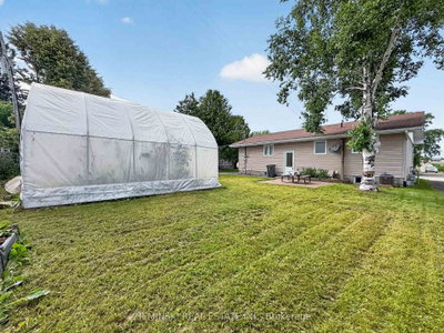 374 Nosov Drive • Iroquois Falls, ON photo 4