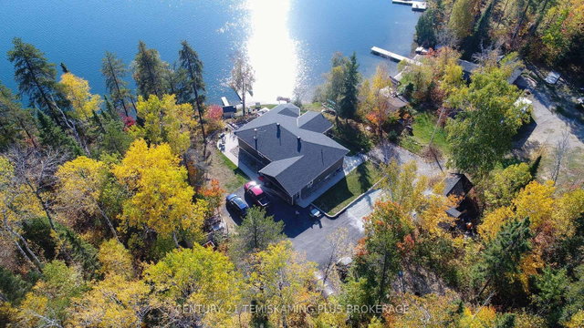 1188 Twin Lakes - A Road