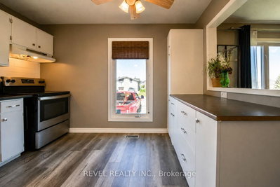 1313 Gatineau Boulevard — more photos