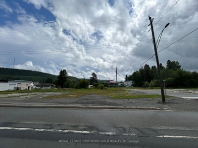 137 Government Road — more photos