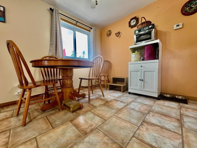 14 Renard Road — more photos