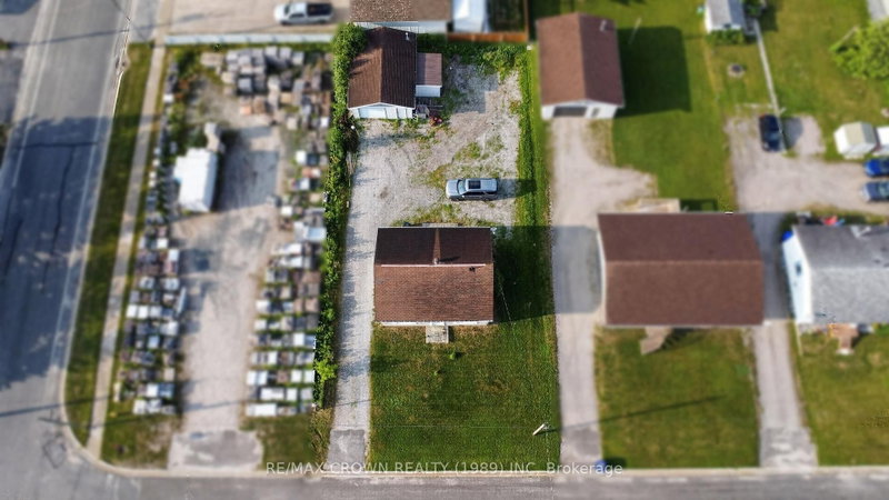 524 Kitchener Street