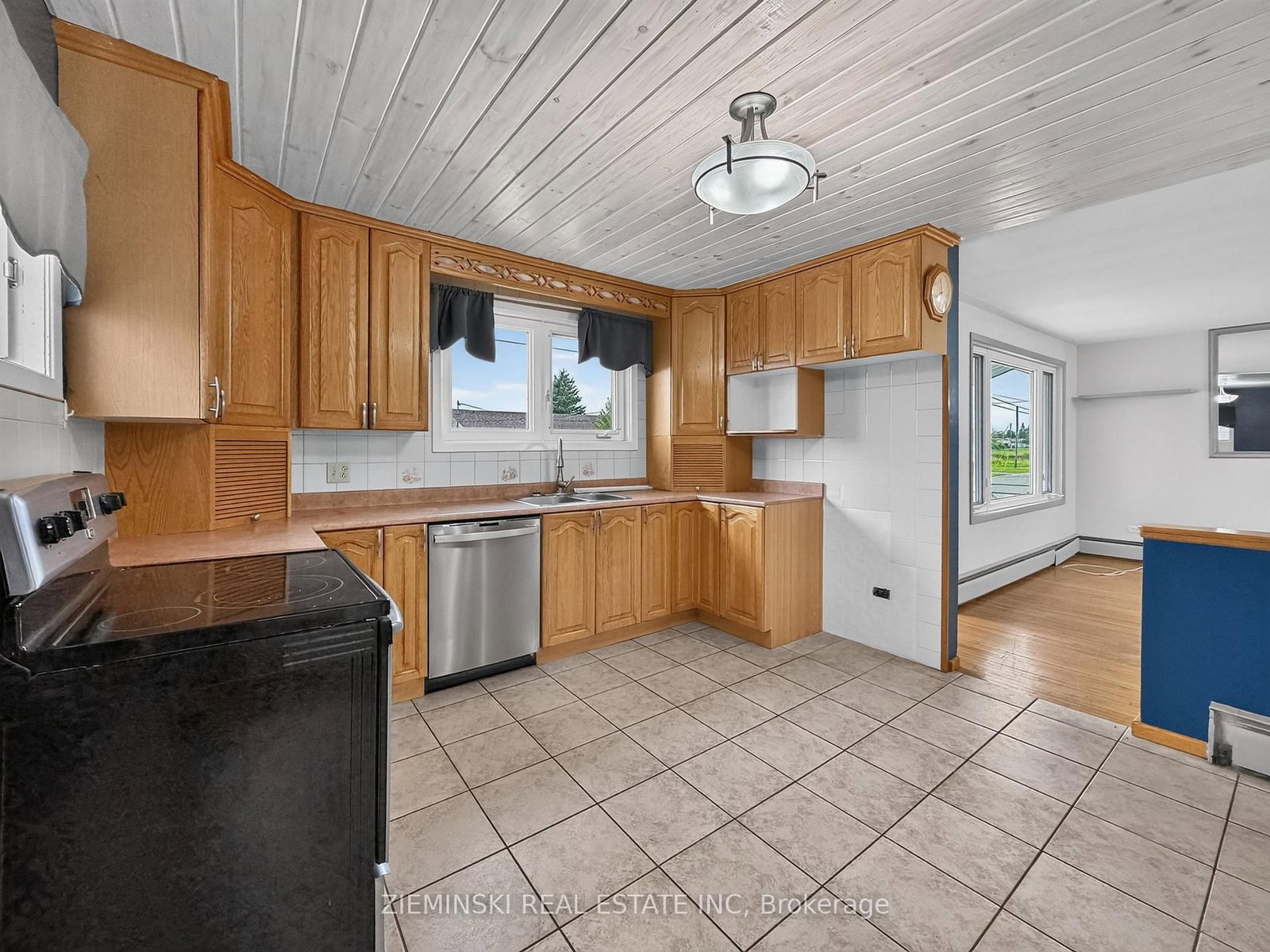 208 Marion Street • Iroquois Falls, ON photo 4