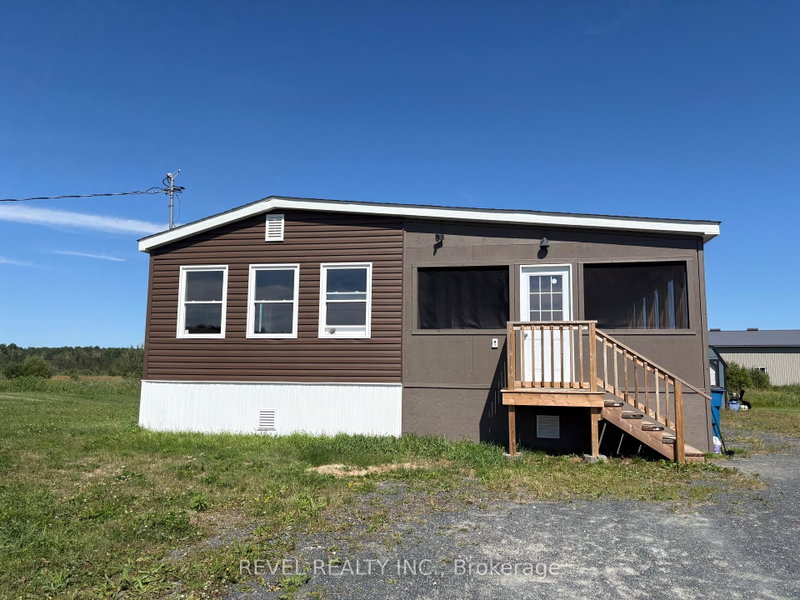 585 CONC 6 & 7 Concession