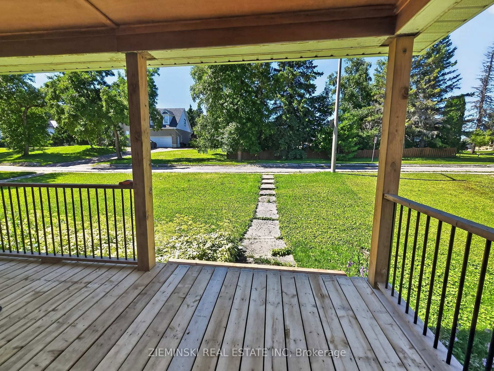 137 Cambridge Avenue • Iroquois Falls, ON photo 28