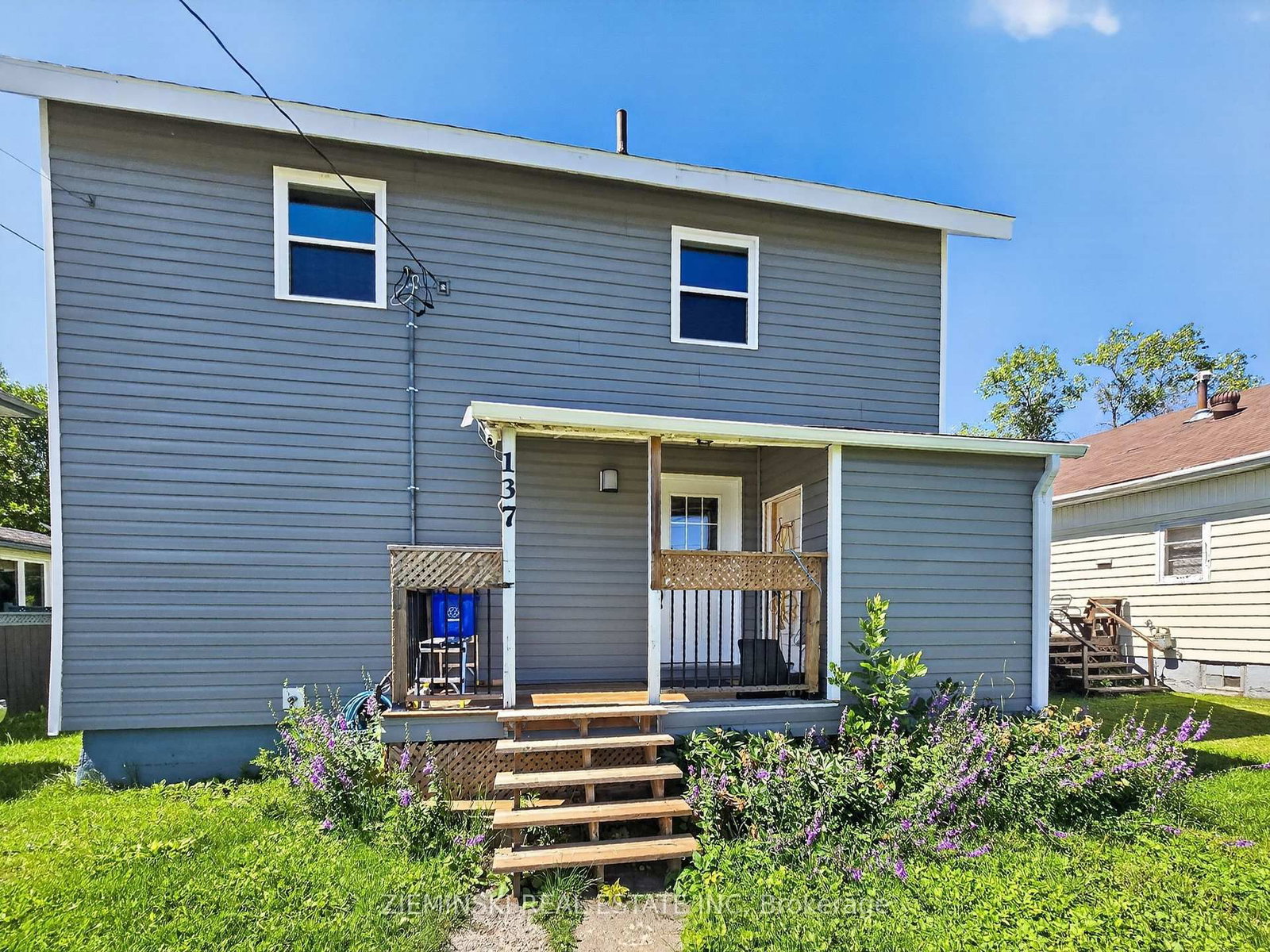 137 Cambridge Avenue • Iroquois Falls, ON photo 4