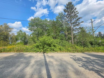 20 Swastika Avenue • Kirkland Lake, ON photo 3