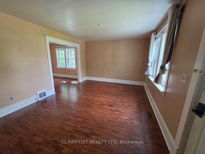452-454 Fifth Ave photo 5