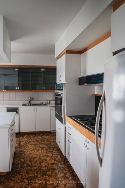 1106 Prince Street • Hearst, ON photo 3