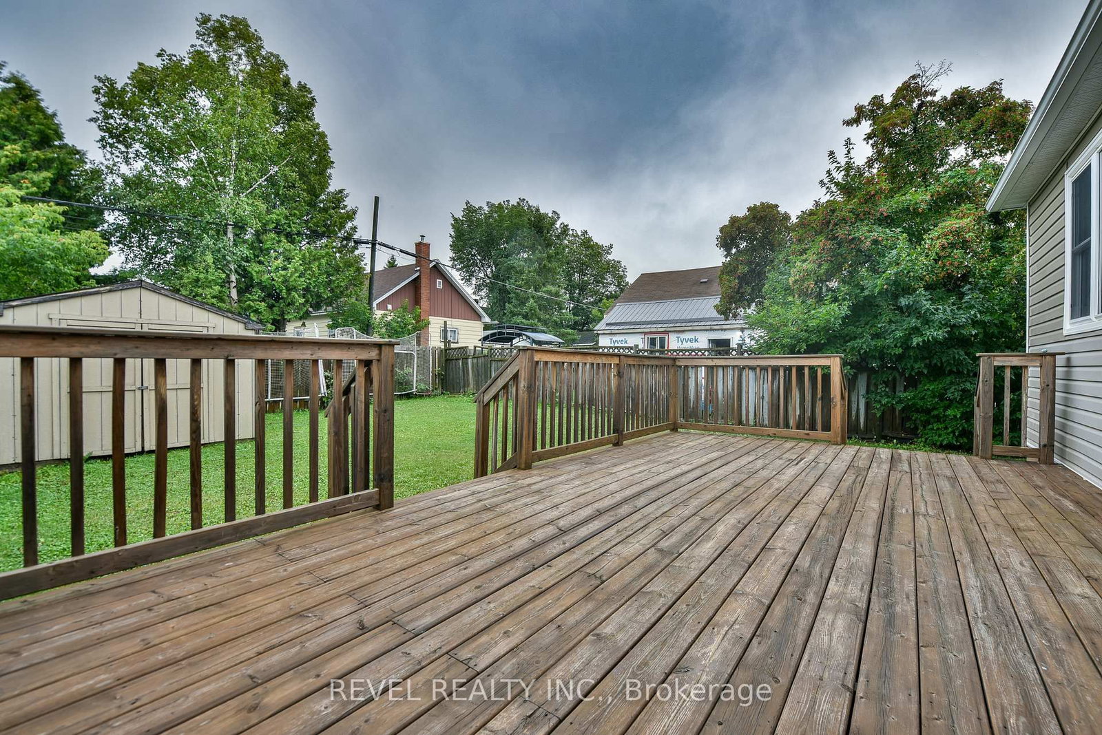 Listing Image 7