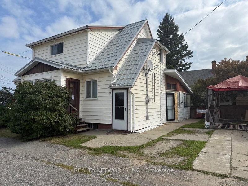 6 Hollinger Lane