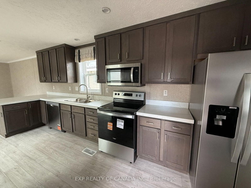 268 Evelyn Crescent
