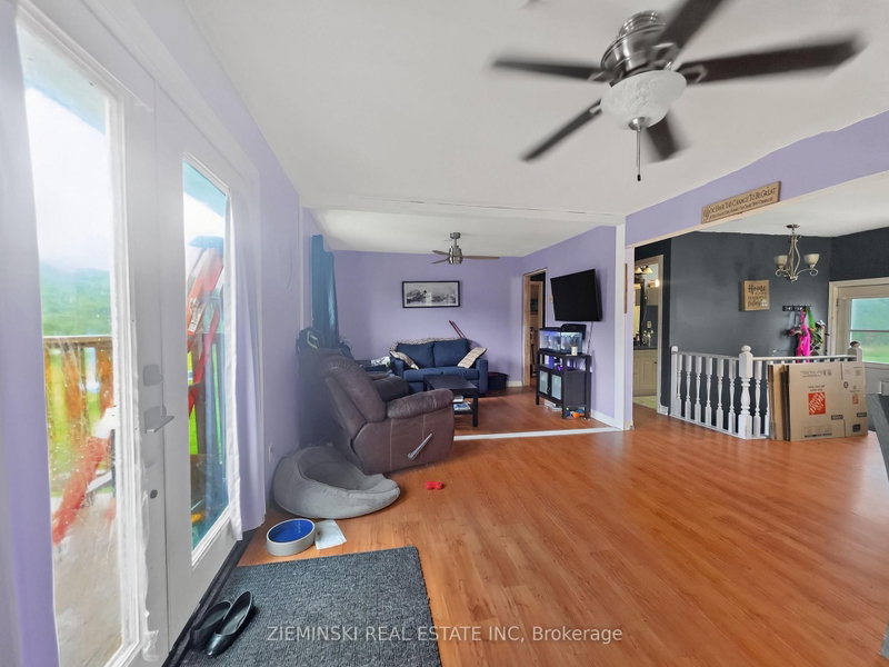 1714 North Road N
