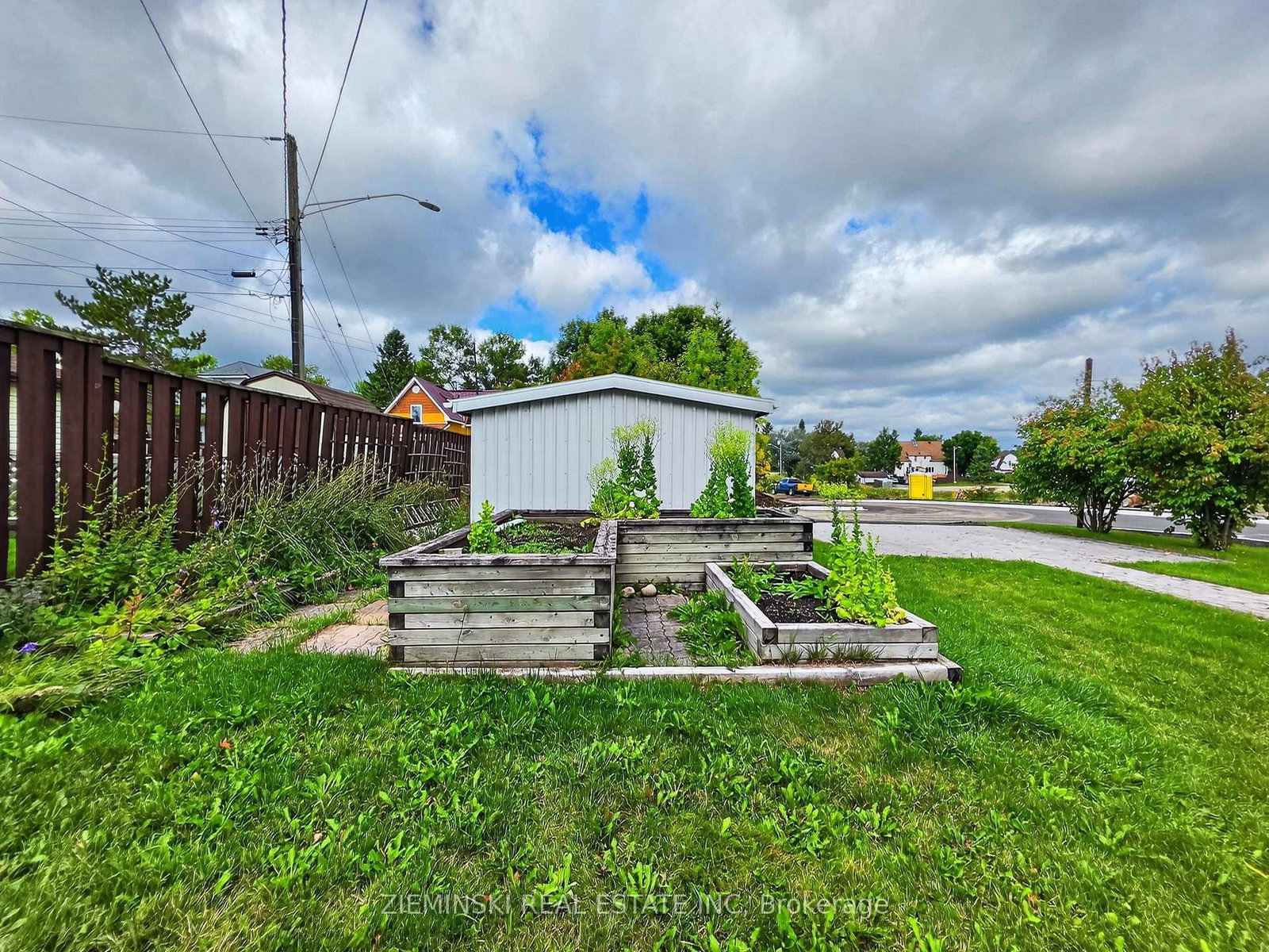118 Buckingham Avenue • Iroquois Falls, ON photo 31