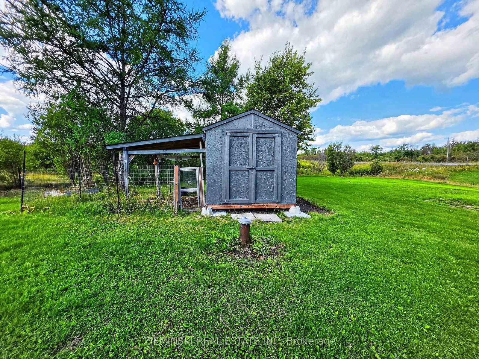 PT LT 4 CON 5 Newmarket TWP, 11 Highway • Iroquois Falls, ON photo 25