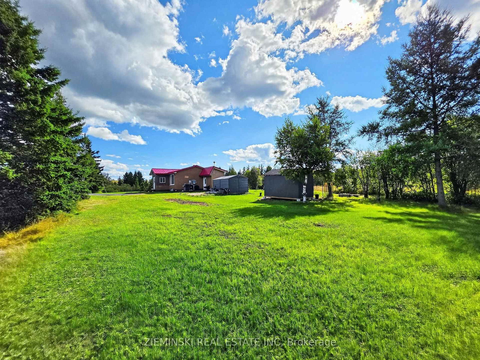 PT LT 4 CON 5 Newmarket TWP, 11 Highway • Iroquois Falls, ON photo 26