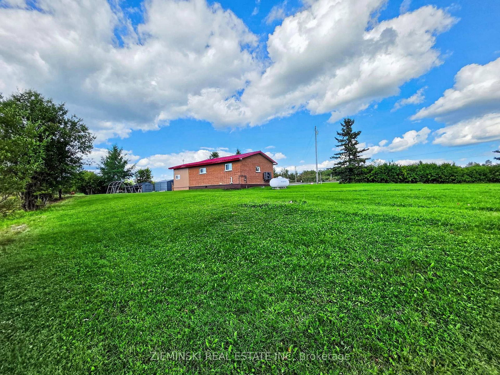PT LT 4 CON 5 Newmarket TWP, 11 Highway • Iroquois Falls, ON photo 28