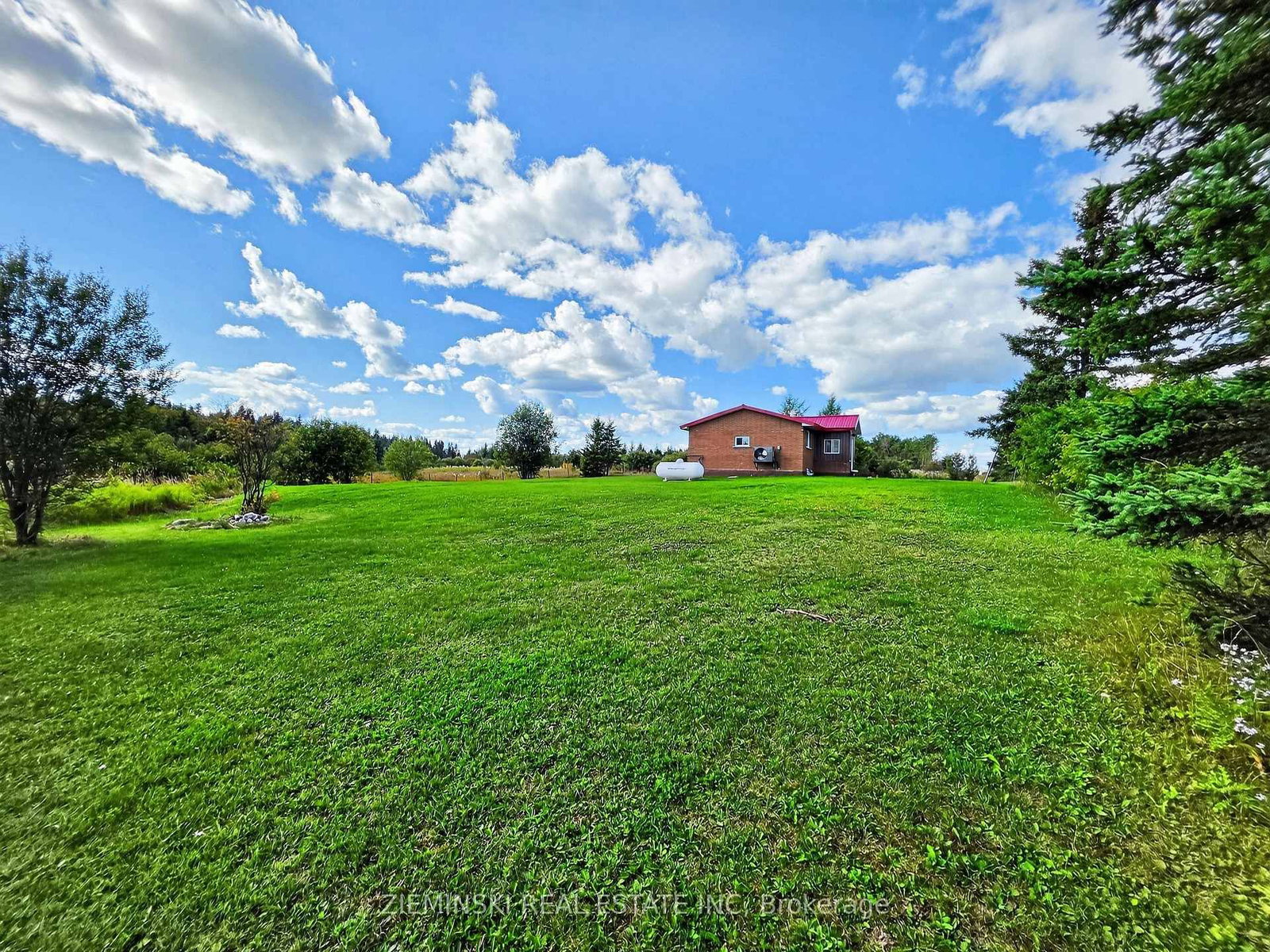 PT LT 4 CON 5 Newmarket TWP, 11 Highway • Iroquois Falls, ON photo 29