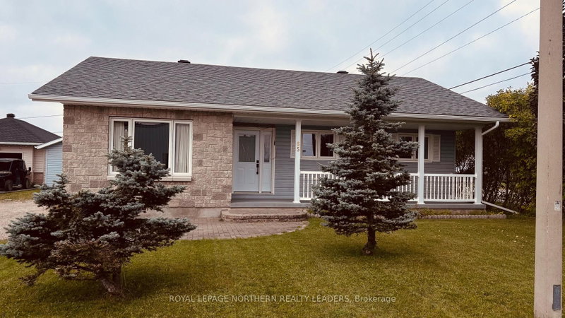 65 Connaught Avenue S