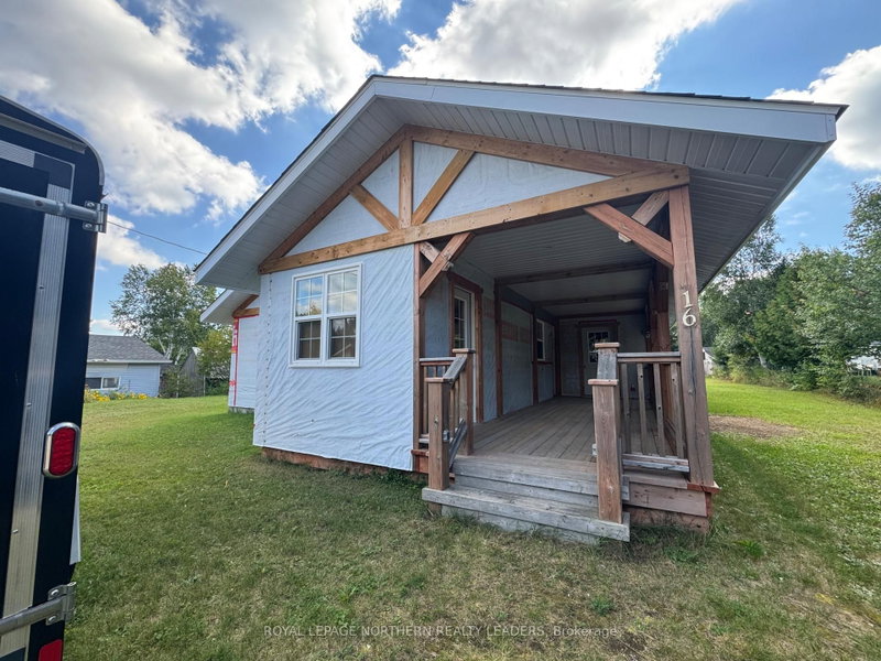 Gogama - 52 West Street