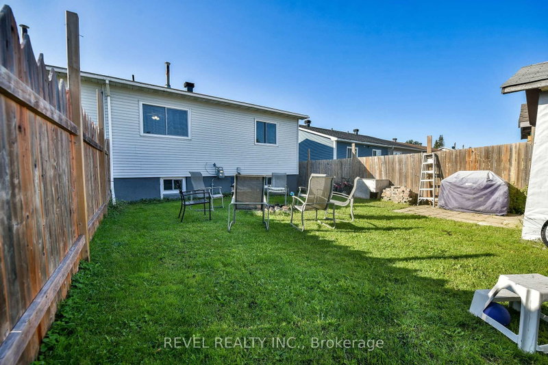 122 Delia Avenue
