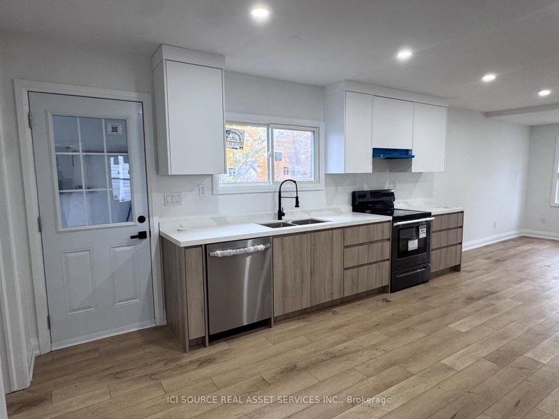 6 Wilson Ave photo 4
