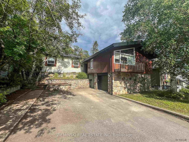 home for sale on 435 Hart Street
